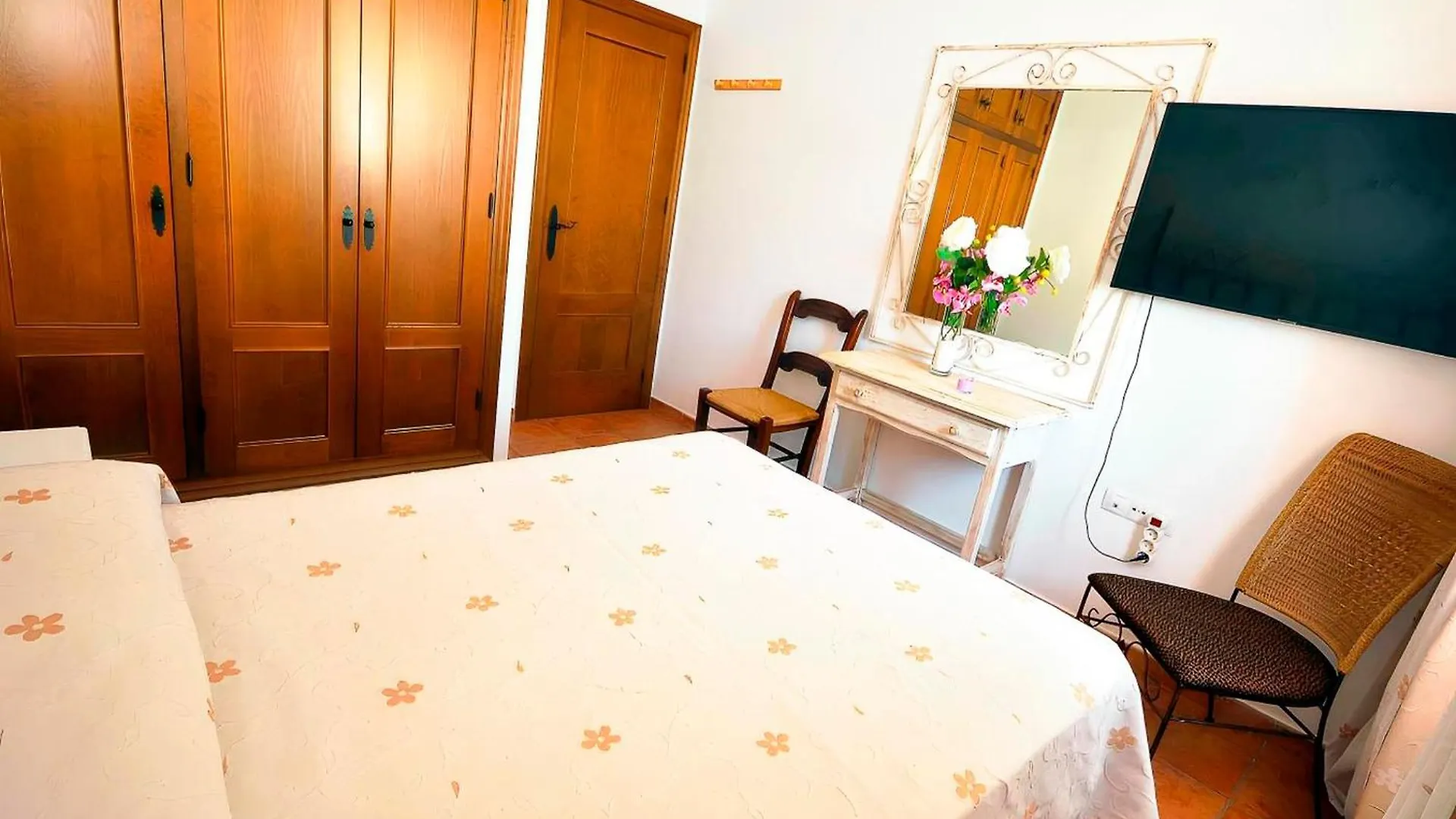 Apartamento Centrico Con Terraza Y Aire Acondicionado Solo Familia Y Pareja Conil De La Frontera 0*,  Spanien